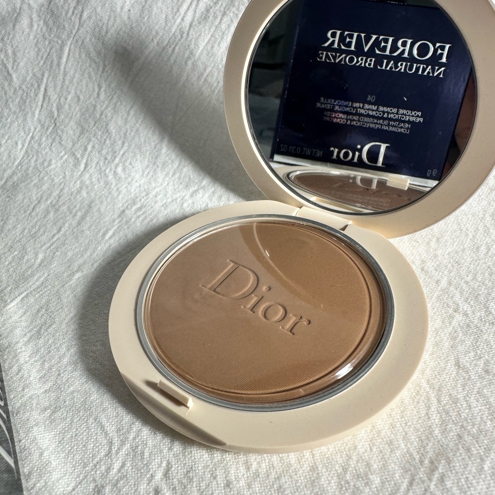 Dior natural bronzer 04 tan bronze